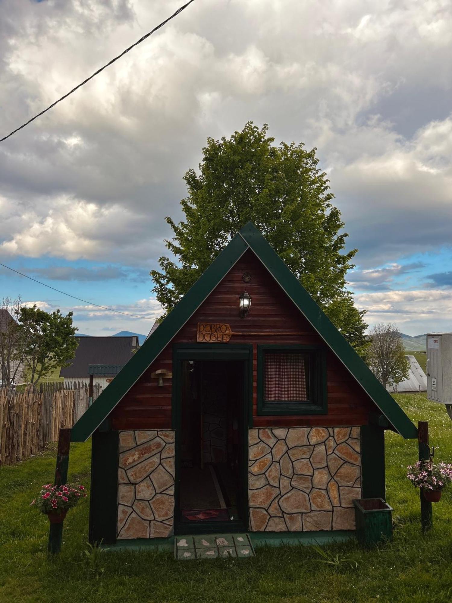 Vila Durmitorska Koliba Sa Kupatilom Žabljak Exteriér fotografie