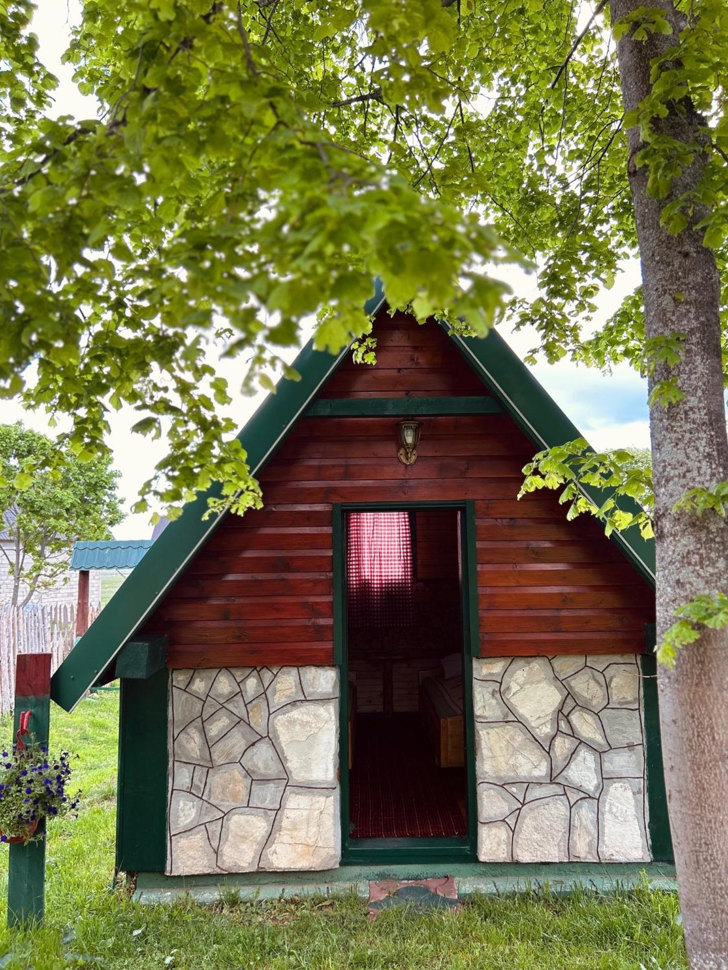 Vila Durmitorska Koliba Sa Kupatilom Žabljak Exteriér fotografie